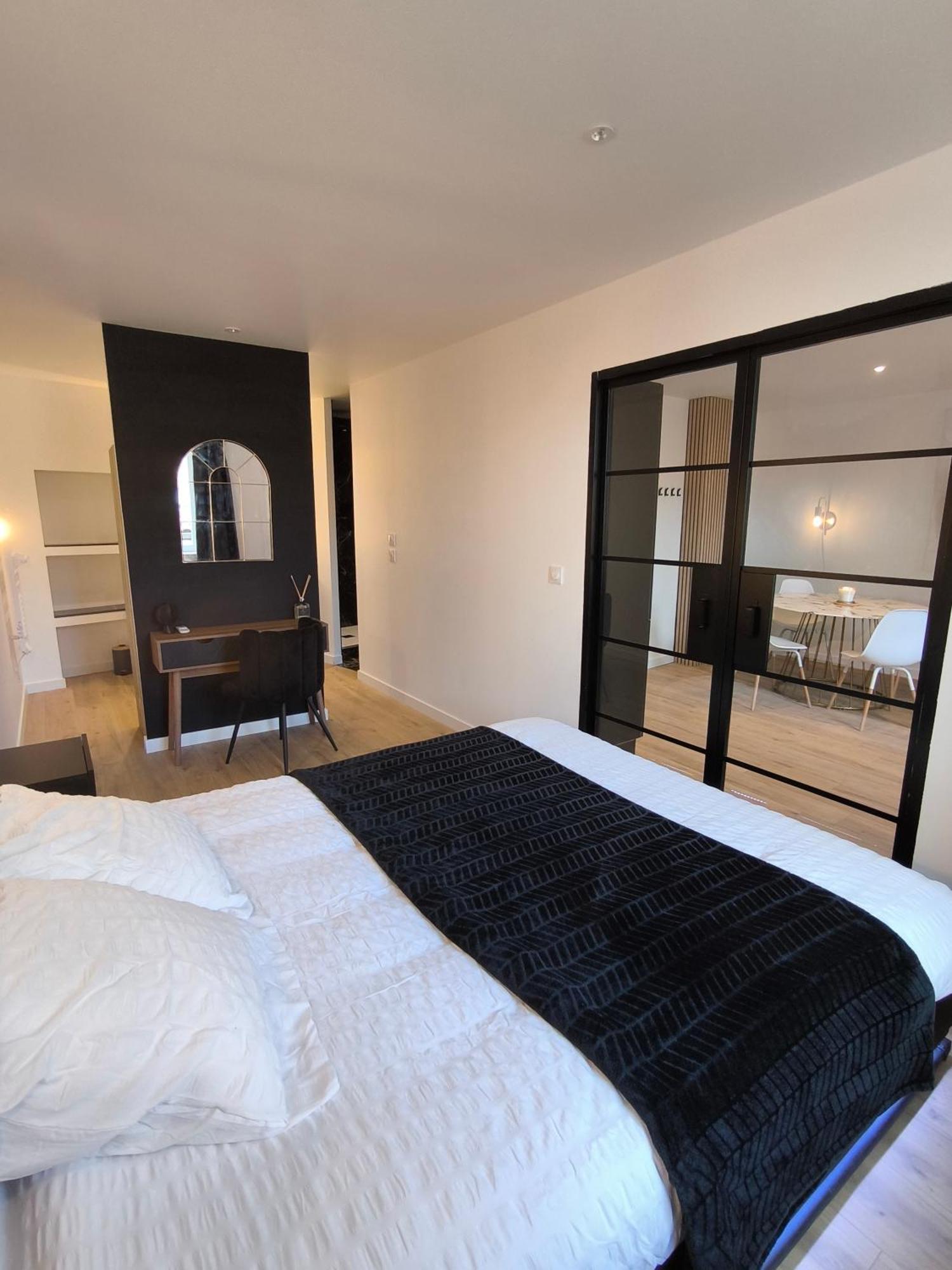 Sublime T2 En Plein Centre Climatise Apartment Montelimar Ngoại thất bức ảnh